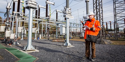 Werken aan hoogspanningsstation