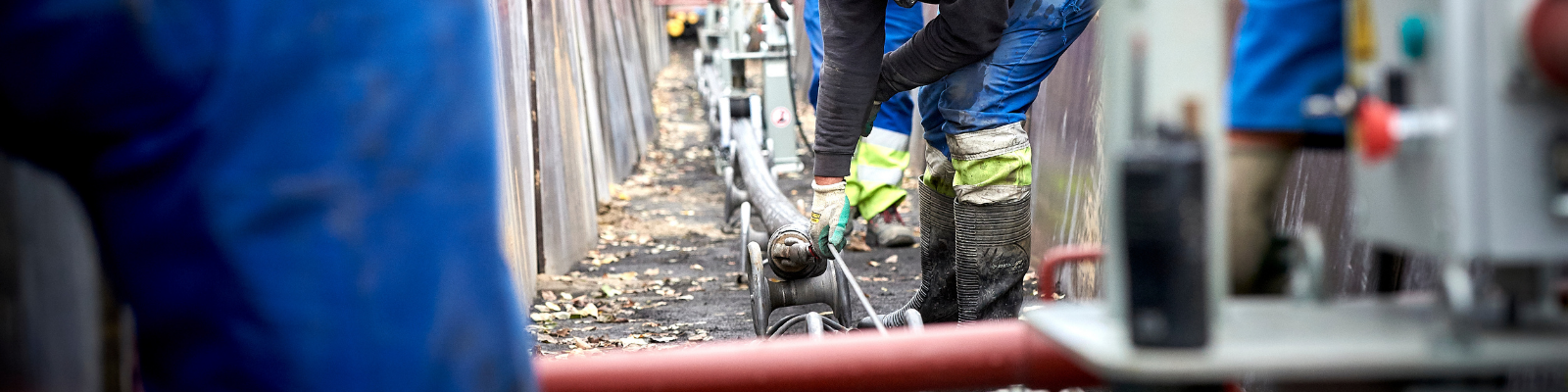 Construction of an underground connection